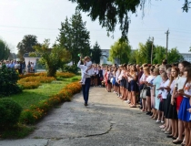 Днем Знань завітала до нас у гості чарівниця-осінь