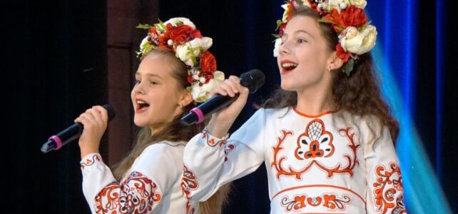 Вітаємо з перемогою учениць Люблинецької школи на Всеукраїнському конкурсі! Вітаємо з перемогою учениць Люблинецької школи на Всеукраїнському конкурсі!